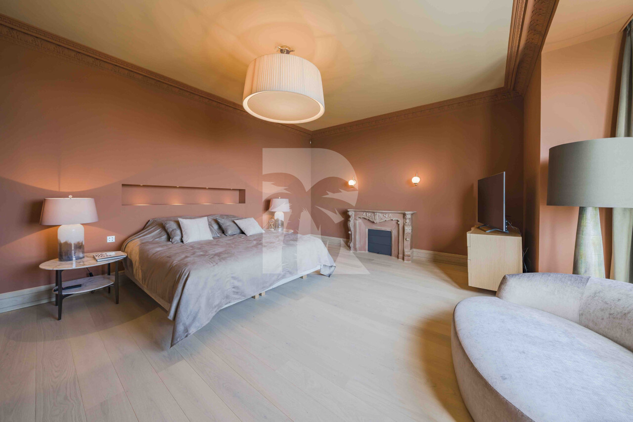 villa in Cannes : Rent stunning 10 bedroom property with incredible views over Cannes and the sea located in a huge garden of over 1 hectare of gardens - Photo 10