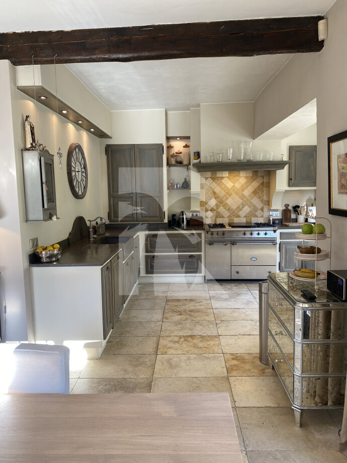 villa in Valbonne : Rent this wonderful Mas located within walking distance to the wonderful village of Valbonne - Photo 6