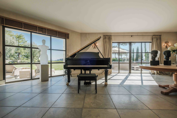 villa in Mougins : Rent incredible and unique villa in Mougins with 360 views - Photo 103