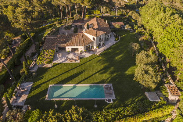 villa in Mougins : Rent incredible and unique villa in Mougins with 360 views - Photo 142