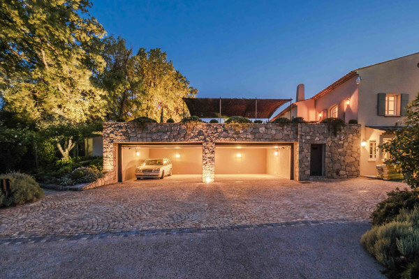 villa in Mougins : Rent incredible and unique villa in Mougins with 360 views - Photo 139