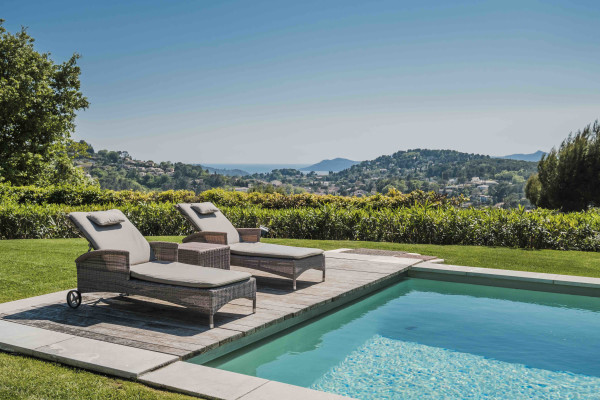 villa in Mougins : Rent incredible and unique villa in Mougins with 360 views - Photo 37