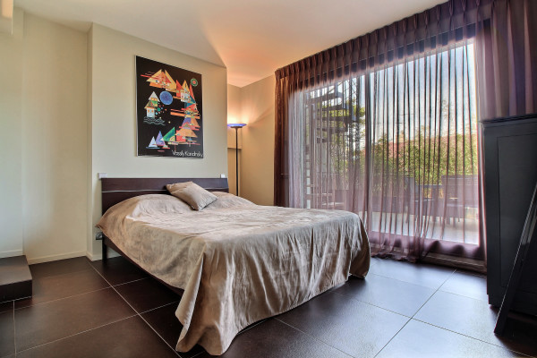 apartment in Cannes : Rent Modern Penthouse on rue d'Antibes in Cannes - Photo 6