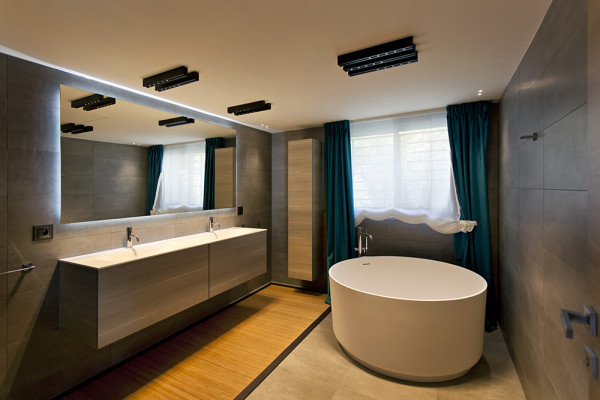 villa in Cannes : Rent modern 6 bedroom villa with swimming pool and sea view in the heights of Cannes - Photo 17