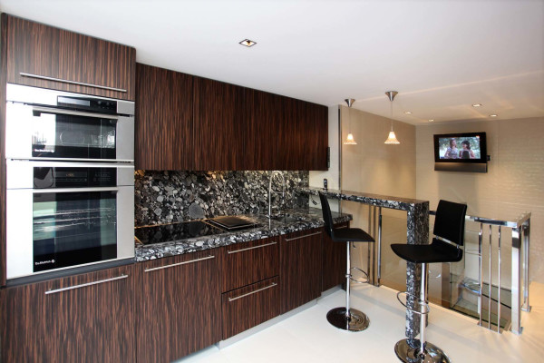 apartment in Cannes : Rent the Croisette's most stunning Penthouse with huge gardens and sea views - Photo 26