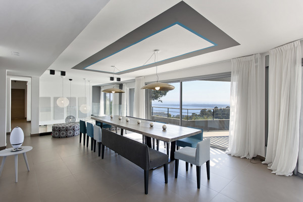 villa in Cannes : Rent modern 6 bedroom villa with swimming pool and sea view in the heights of Cannes - Photo 14