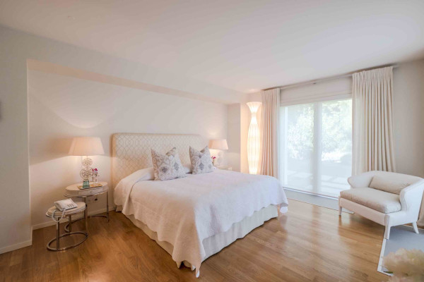 villa in Cannes : Rent Majestic 10 bedroom villa with enormous grounds located in the hills of Cannes - Photo 48