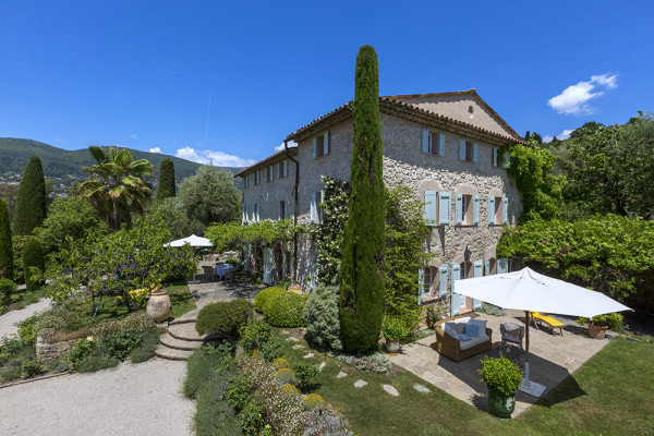 villa in Grasse : Rent this 8 bedrooms provencal villa between Valbonne and Grasse, perfect for family holidays. - Photo 41