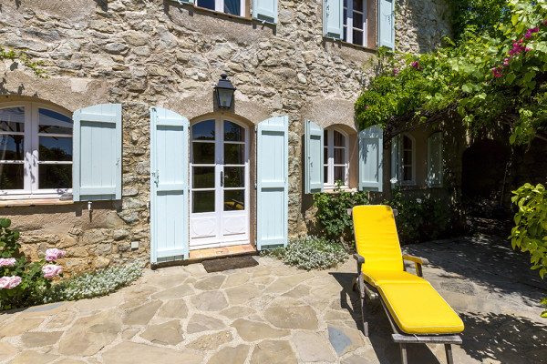 villa in Grasse : Rent this 8 bedrooms provencal villa between Valbonne and Grasse, perfect for family holidays. - Photo 28