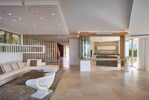 villa in Cannes : Rent incredible 6  bedroom, ultra stylish villa in the hills of Cannes with sea views and in close proximity to the Croisette - Photo 7