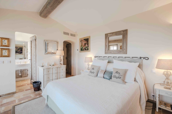 villa in Saint-Paul-de-Vence : Rent 8 bedroom stunning villa in St Paul de Vence with spacious grounds and 2 swimming pools - Photo 80