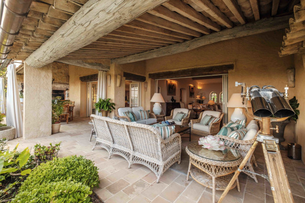 villa in Saint-Paul-de-Vence : Rent 8 bedroom stunning villa in St Paul de Vence with spacious grounds and 2 swimming pools - Photo 85