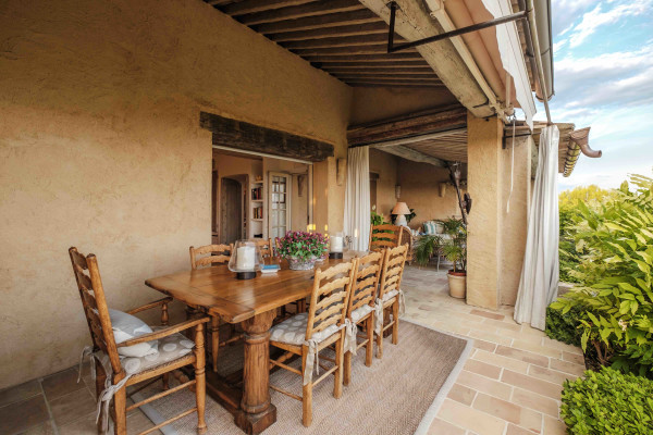 villa in Saint-Paul-de-Vence : Rent 8 bedroom stunning villa in St Paul de Vence with spacious grounds and 2 swimming pools - Photo 84