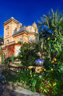 villa in Cannes : Rent Magnificent 8  bedroom Chateau styled villa in the hills of Cannes, ideal for events and large groups - Photo 32