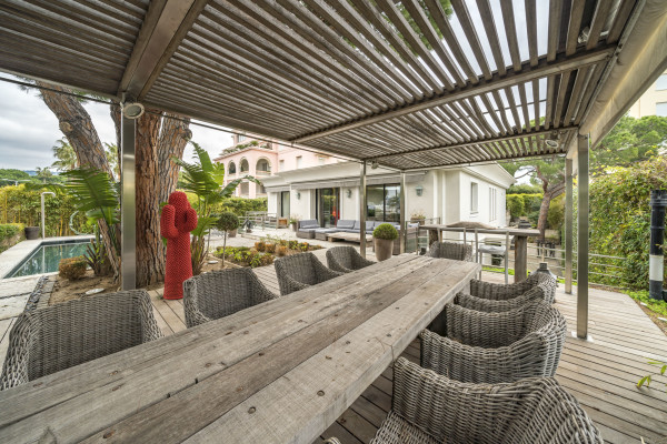 villa in Cannes : Rent Luxury 5 Bedroom Villa on the Croisette in Cannes - Photo 9
