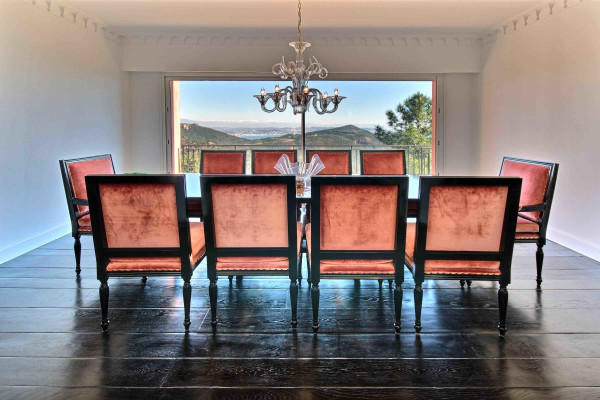 villa in Théoule-sur-Mer : Luxury 7 Bedroom Villa in Theoule sur Mer to Rent - Photo 13