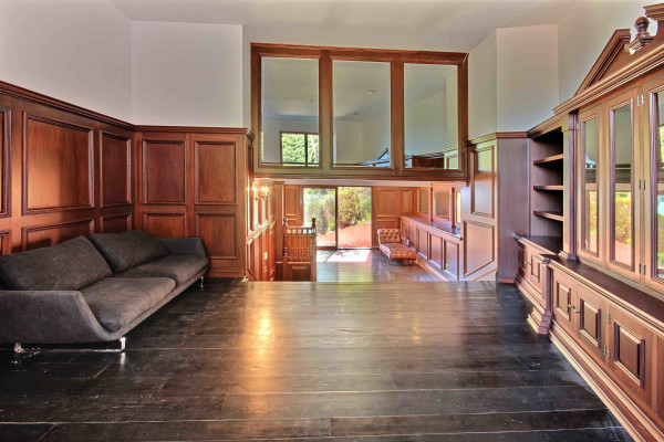 villa in Théoule-sur-Mer : Luxury 7 Bedroom Villa in Theoule sur Mer to Rent - Photo 6