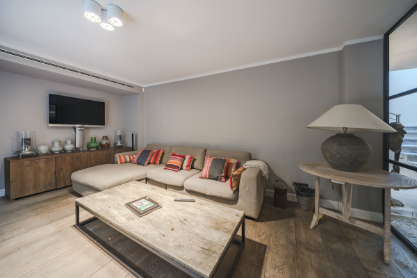 villa in Cannes : Rent Luxury 5 Bedroom Villa on the Croisette in Cannes - Photo 32