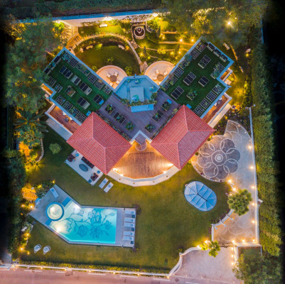 villa in Cap d'Antibes : Rent stunning 7 bedroom villa on the Cap d'Antibes with spacious gardens, pool and private beach! - Photo 5
