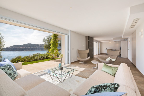 villa in Saint-Jean-Cap-Ferrat : Rent Stunning property in Beaulieu with incredible views over the Sea, Monaco and Cap d'antibes - Photo 5