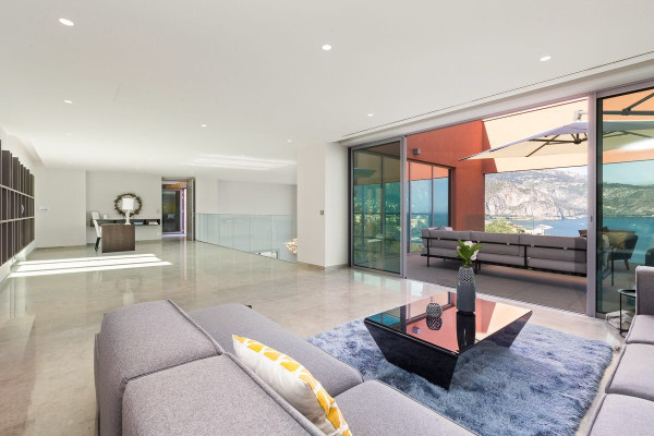 villa in Saint-Jean-Cap-Ferrat : Rent Stunning property in Beaulieu with incredible views over the Sea, Monaco and Cap d'antibes - Photo 11