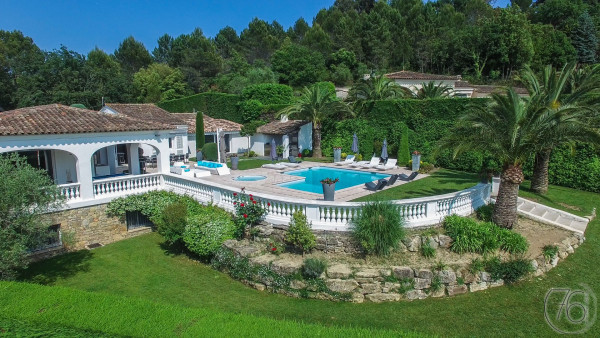villa in Cannes : Rent 7 bedroom villa located in the hills of Cannes with quick and easy access to the beaches and the Croisette - Photo 0