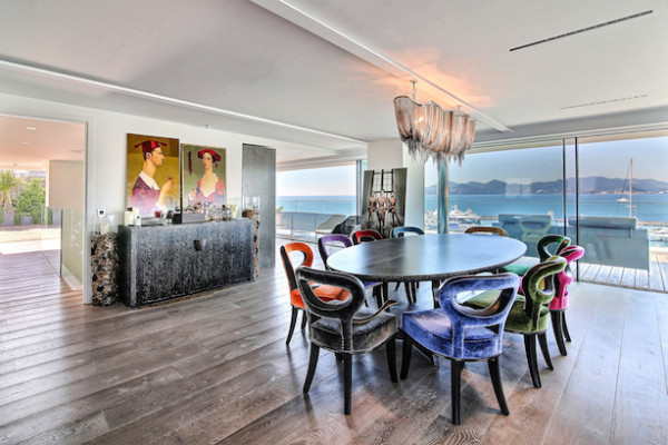 apartment in Cannes : Rent prestigious 5 bedroom penthouse on the famous Croisette with stunning sea views - Photo 8
