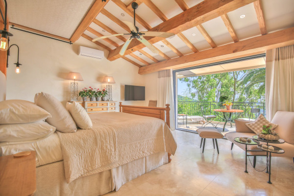 villa in Mougins : Luxury Seven Bedroom Villa to Rent in Mougins - Photo 23