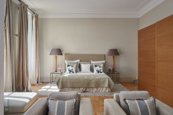 villa in Cannes : Rent gorgeous 5 bedroom villa with pool in the heart of Vallauris, Cannes with easy access to the Croisette, beaches with pool. - Photo 8