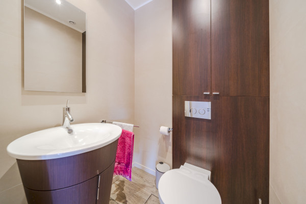 apartment in Cannes : Rent Huge penthouse on the Croisette and across the street from the Palais with panoramic views and pool on the roof - Photo 64