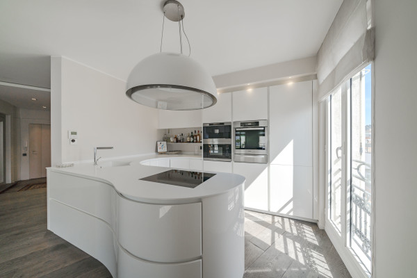 apartment in Cannes : Rent Huge penthouse on the Croisette and across the street from the Palais with panoramic views and pool on the roof - Photo 37
