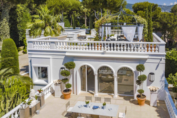 villa in Saint-Jean-Cap-Ferrat : Rent incredible 6 bedroom property located in St Jean Cap Ferrat with stunning views over the sea - Photo 95