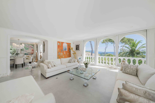 villa in Saint-Jean-Cap-Ferrat : Rent incredible 6 bedroom property located in St Jean Cap Ferrat with stunning views over the sea - Photo 50
