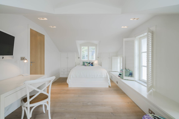 villa in Cannes : Rent Estee Lauders former villa, 6 bedrooms located in the centre of Cannes only a short walk to the beach - Photo 49