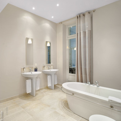 villa in Cannes : Luxury Villa to Rent, Five minutes from the Palais des Festivals - Photo 12