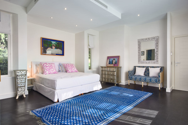 villa in Cap d'Antibes : Rent superb 5 bedroom villa close to the famous Plage de la Garoupe in Cap d'Antibes - Photo 20