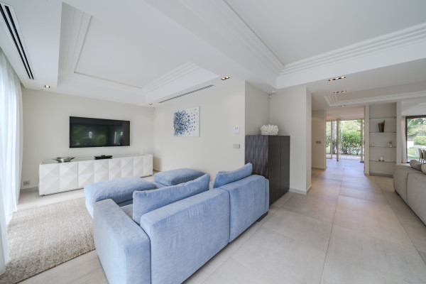 villa in Saint-Jean-Cap-Ferrat : Rent amazing private domaine comprised of three villas with swimming pool in Saint Jean Cap Ferrat - Photo 81