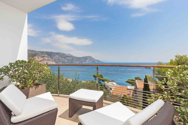 villa in Saint-Jean-Cap-Ferrat : Rent unique modern villa with panoramic sea view in Saint Jean Cap Ferrat - Photo 19