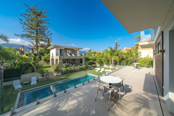 villa in Saint-Jean-Cap-Ferrat : Rent amazing private domaine comprised of three villas with swimming pool in Saint Jean Cap Ferrat - Photo 41