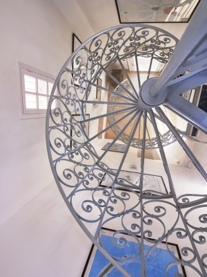 villa in Cap d'Antibes : Rent superb 5 bedroom villa close to the famous Plage de la Garoupe in Cap d'Antibes - Photo 7