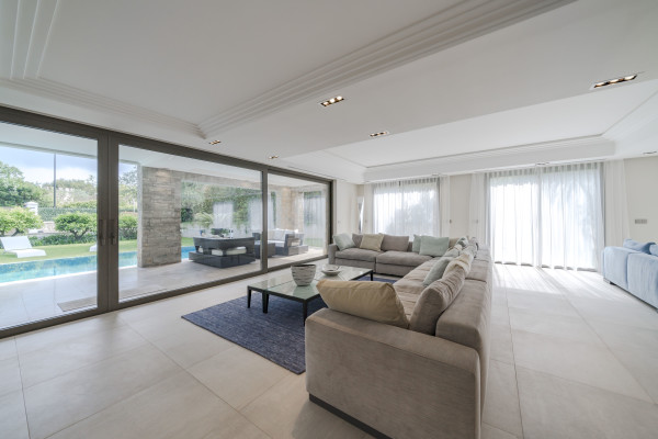 villa in Saint-Jean-Cap-Ferrat : Rent amazing private domaine comprised of three villas with swimming pool in Saint Jean Cap Ferrat - Photo 83
