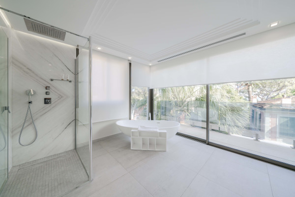 villa in Saint-Jean-Cap-Ferrat : Rent amazing private domaine comprised of three villas with swimming pool in Saint Jean Cap Ferrat - Photo 33