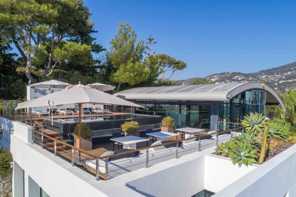 villa in Saint-Jean-Cap-Ferrat : Rent unique modern villa with panoramic sea view in Saint Jean Cap Ferrat - Photo 4