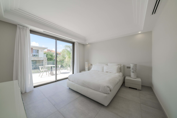 villa in Saint-Jean-Cap-Ferrat : Rent amazing private domaine comprised of three villas with swimming pool in Saint Jean Cap Ferrat - Photo 39