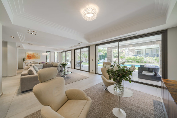 villa in Saint-Jean-Cap-Ferrat : Rent amazing private domaine comprised of three villas with swimming pool in Saint Jean Cap Ferrat - Photo 91