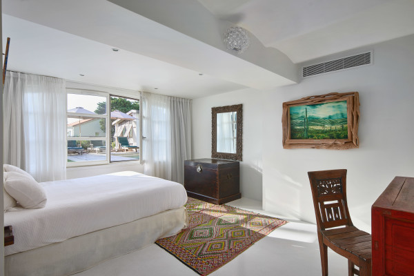 villa in Cap d'Antibes : Rent superb 5 bedroom villa close to the famous Plage de la Garoupe in Cap d'Antibes - Photo 9