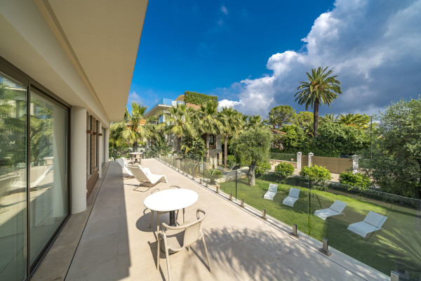villa in Saint-Jean-Cap-Ferrat : Rent amazing private domaine comprised of three villas with swimming pool in Saint Jean Cap Ferrat - Photo 73