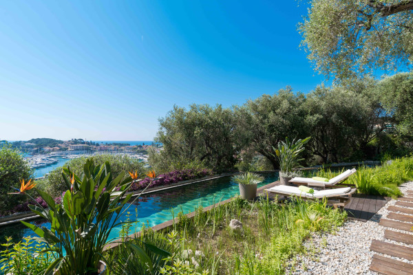 villa in Saint-Jean-Cap-Ferrat : Rent unique modern villa with panoramic sea view in Saint Jean Cap Ferrat - Photo 20