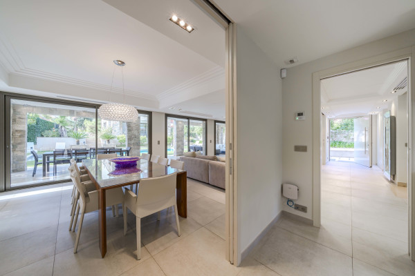 villa in Saint-Jean-Cap-Ferrat : Rent amazing private domaine comprised of three villas with swimming pool in Saint Jean Cap Ferrat - Photo 59