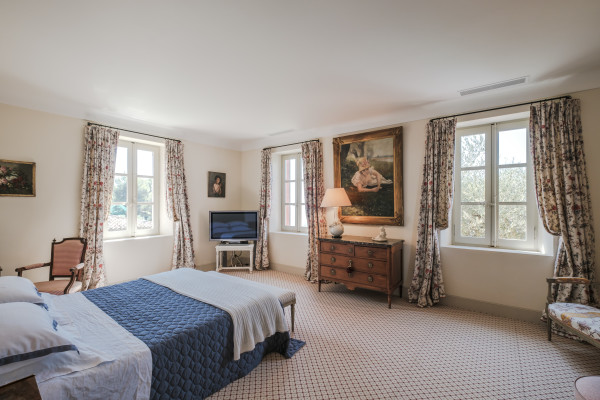 villa in Cannes : Beautiful Provencal bastide boasting fantastic panoramic sea views - Photo 17